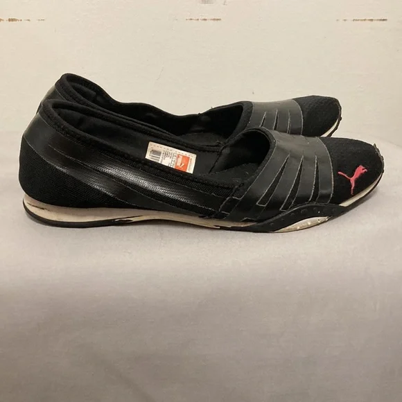 PUMA Slip-Ons Sz 10 - Picture 3 of 10